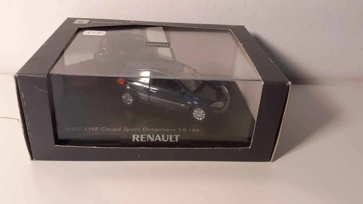 Voiture Miniature Renault Mégane coupé Sport Dynamique 2.0 16v bleue foncée - Bernard Miniatures