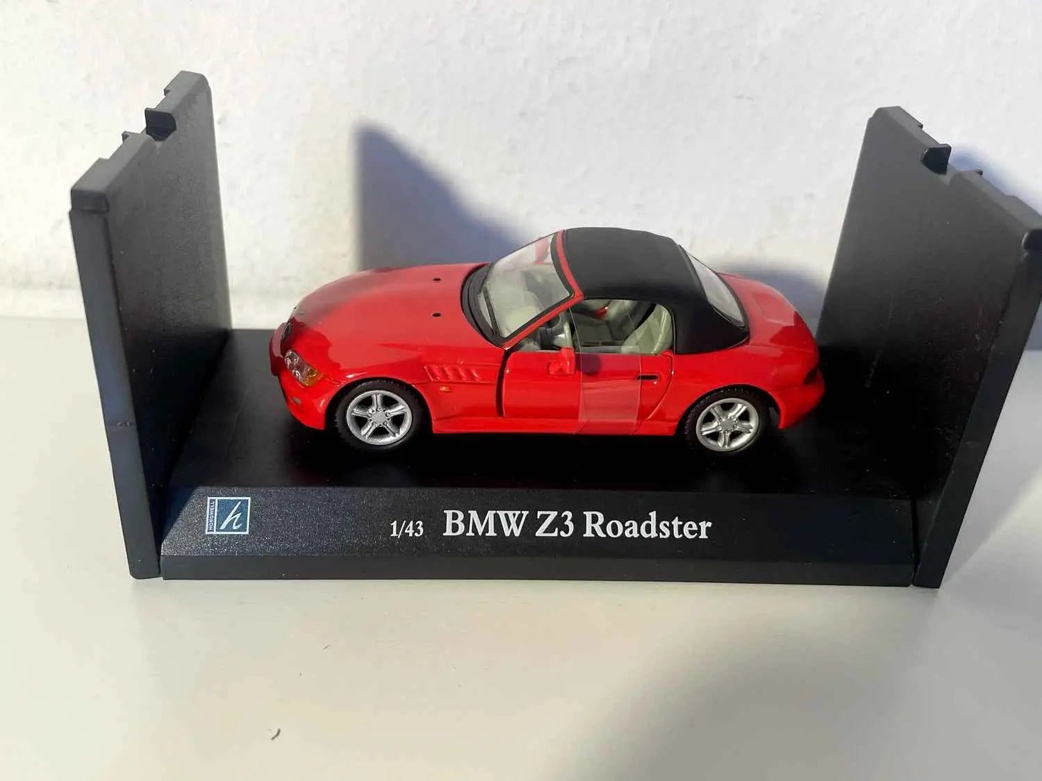 Voitures Miniatures BMW Z3 Roadster rouge - Bernard Miniatures