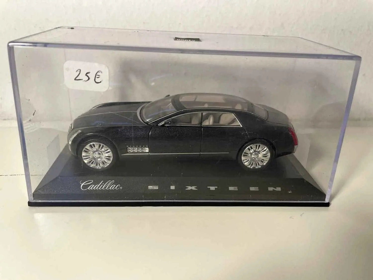 Voitures Miniatures Cadillac Sixteen grise très très foncée (voiture américaine) - NOREV - Bernard Miniatures