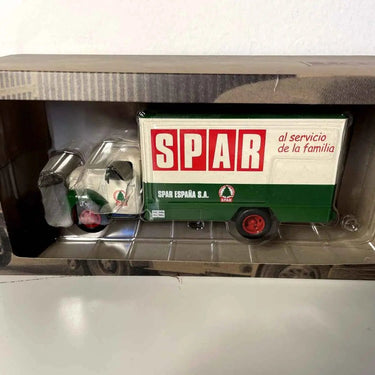 Voitures Miniatures Camion Ebro B-35 (camion SPAR) - Bernard Miniatures