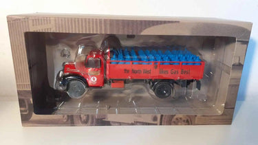 Voitures Miniatures Camion FORD THAMES FTG 6/7 transport de bouteilles de gaz (camion rouge) - Bernard Miniatures