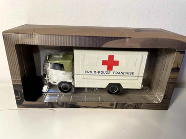 Voitures Miniatures Camion Simca cargo 4x4 blanc cassé (CROIX-ROUGE FRANCAISE) - Bernard Miniatures