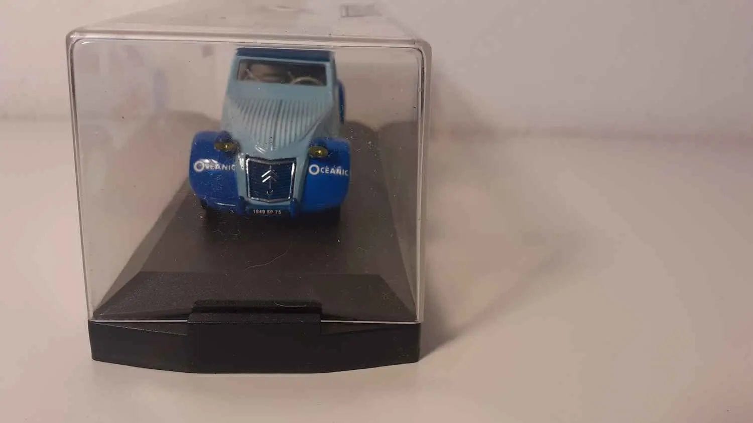 Voitures Miniatures Citroën 2 CV bleue de 1955 OCEANIC (marque Vitesse) - Bernard Miniatures