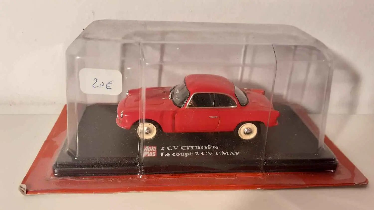 Voitures Miniatures Citroën 2 CV le coupé UMAP - Bernard Miniatures