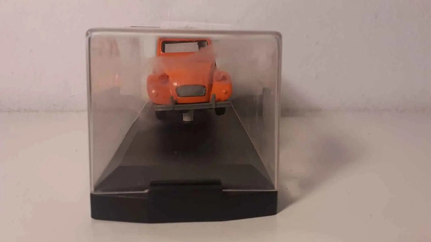 Voitures Miniatures Citroën 2 CV orange England de 1953-54 (marque Vitesse) - Bernard Miniatures