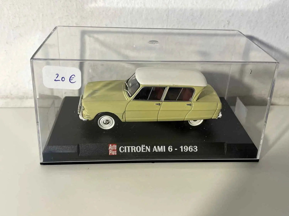 Voitures Miniatures Citroën Ami 6 vert absinthe et toit blanc - Bernard Miniatures