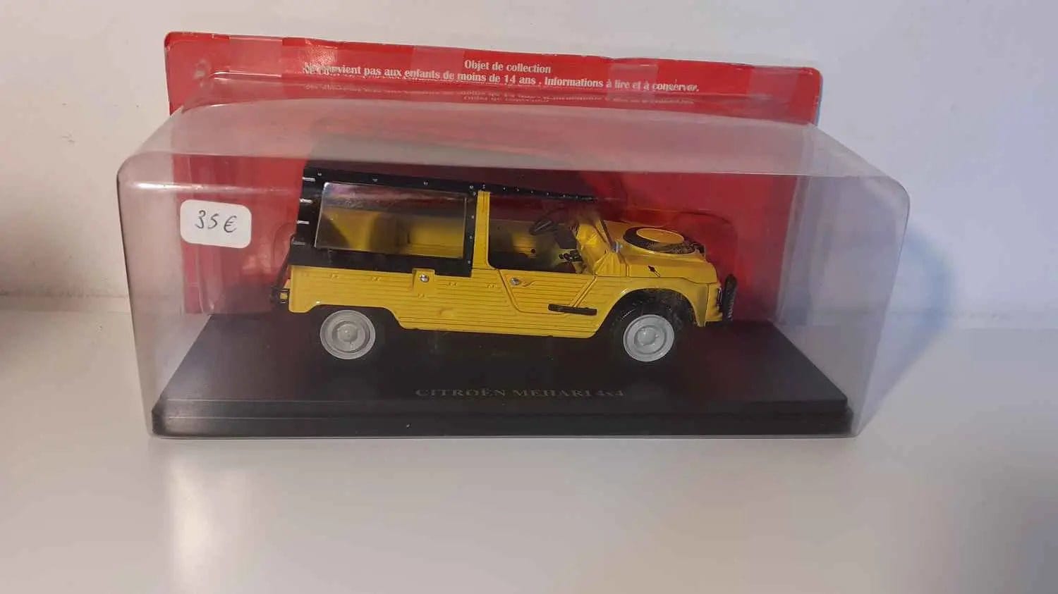 Voitures Miniatures Citroën Méhari 4x4 jaune (échelle 1/24ème) - Bernard Miniatures