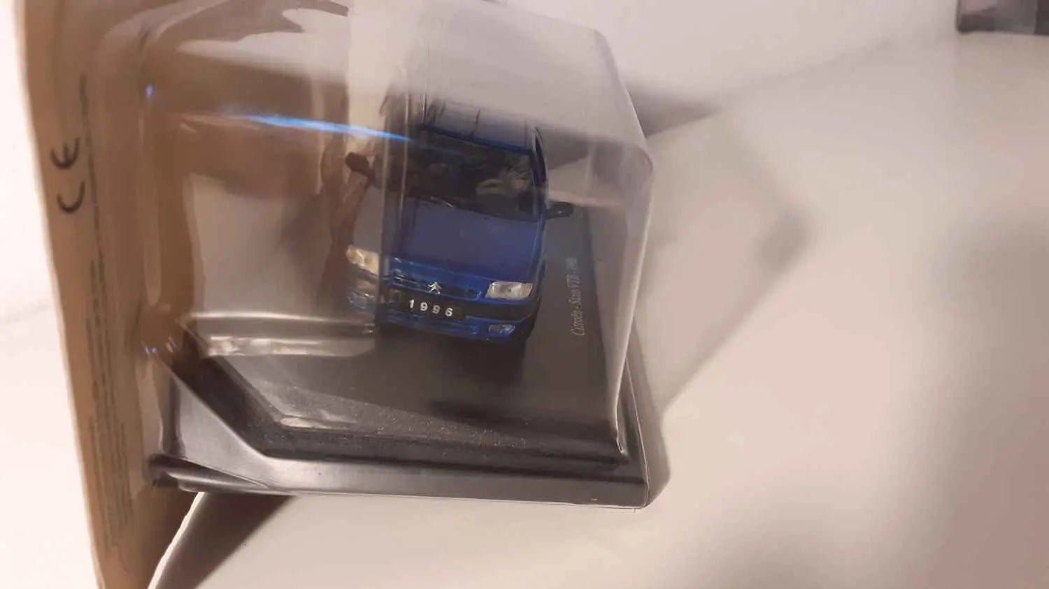 Voitures Miniatures Citroën Saxo VTR bleue de 1996 - Bernard Miniatures