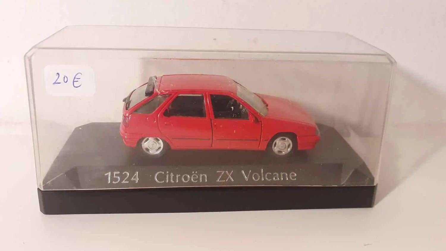 Voitures Miniatures Citroën ZX Volcane rouge (Solido référence 1524) - Bernard Miniatures