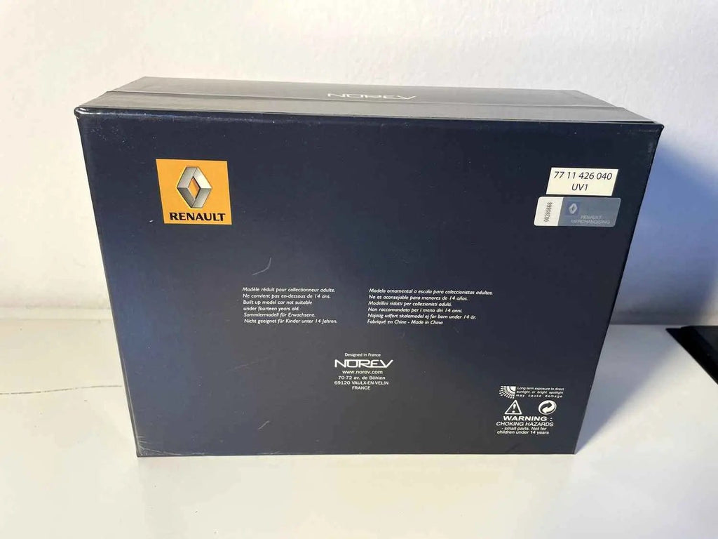 Voitures Miniatures Coffret Renault F1 Team avec 1 Mégane 2 RS et 1 Clio 3 RS - Bernard Miniatures