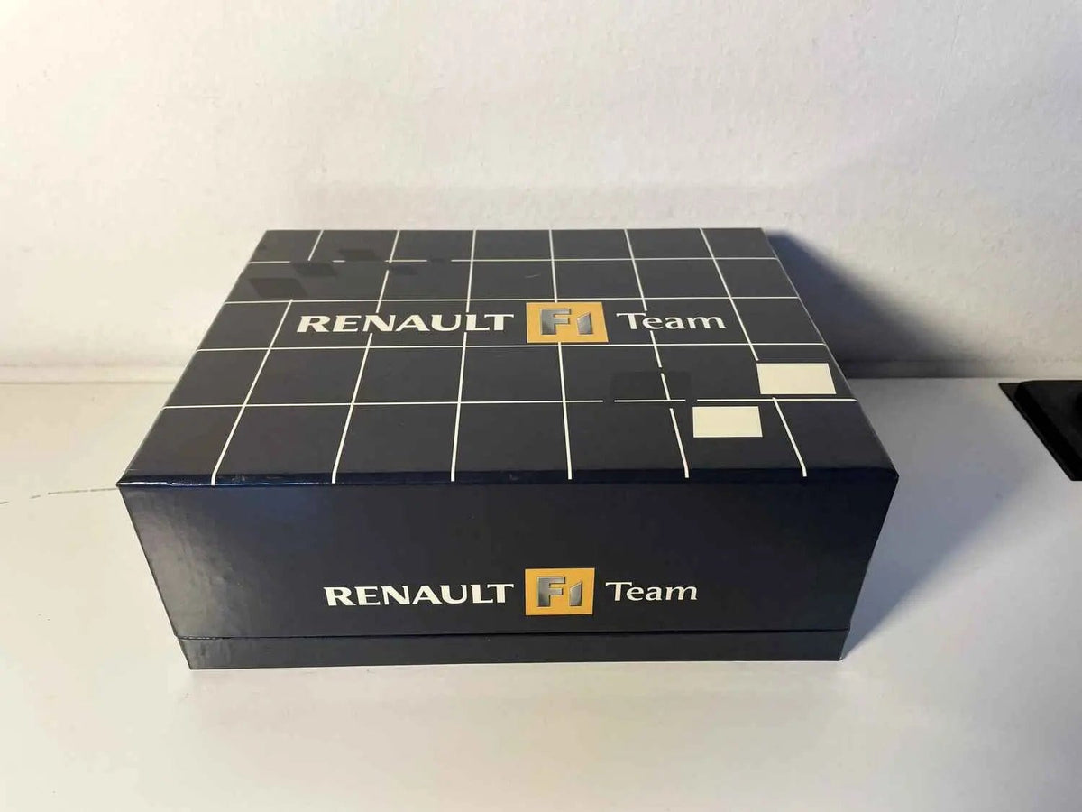 Voitures Miniatures Coffret Renault F1 Team avec 1 Mégane 2 RS et 1 Clio 3 RS - Bernard Miniatures