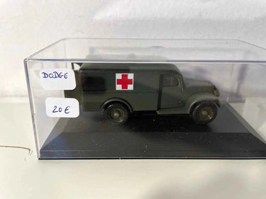 Voitures Miniatures Dodge militaire infirmerie (collection Solido) - Bernard Miniatures