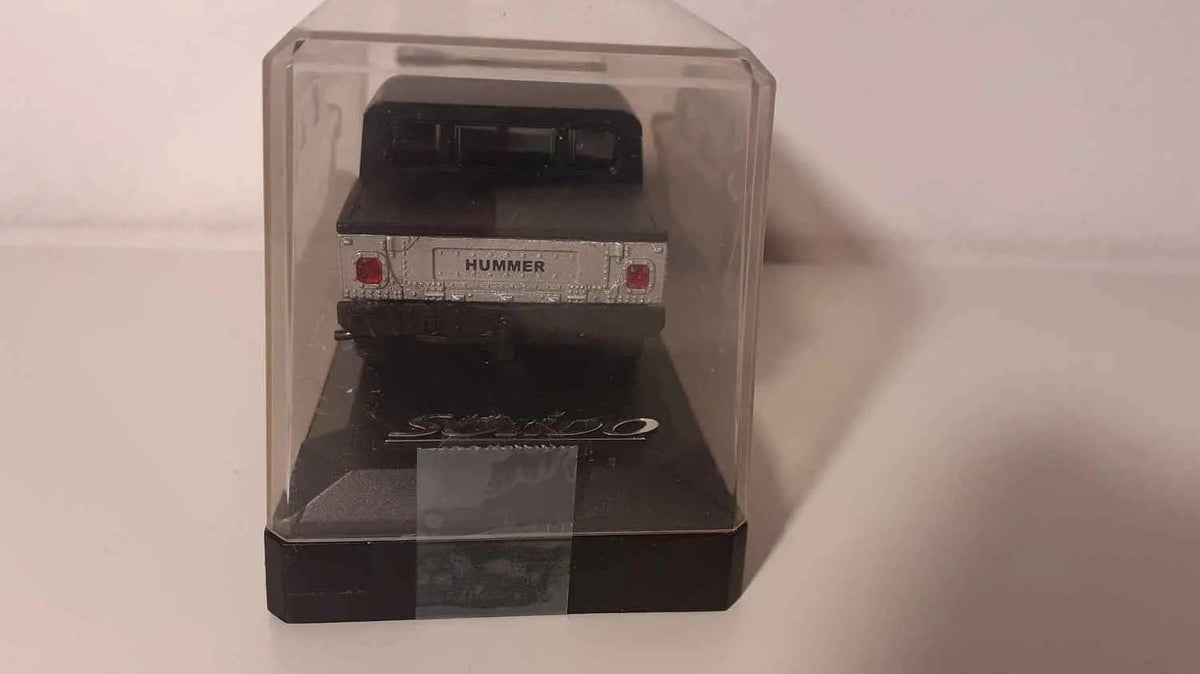 Voitures Miniatures Hummer gris (Solido référence 15104) - Bernard Miniatures