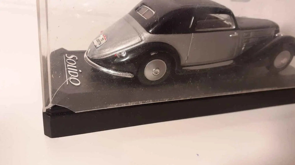 Voitures Miniatures Lancia Astura grise et noire de 1935 (Solido référence 4169) - Bernard Miniatures
