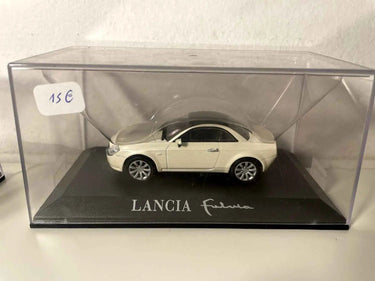 Voitures Miniatures Lancia Fulvia couleur blanc cassé (concept car) - Bernard Miniatures