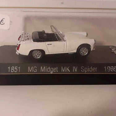Voitures Miniatures MG Midget MK4 Spider blanche de 1969 (Solido référence 1851) - Bernard Miniatures