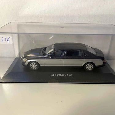 Voitures Miniatures Maybach 62 bleue foncée et grise - Bernard Miniatures