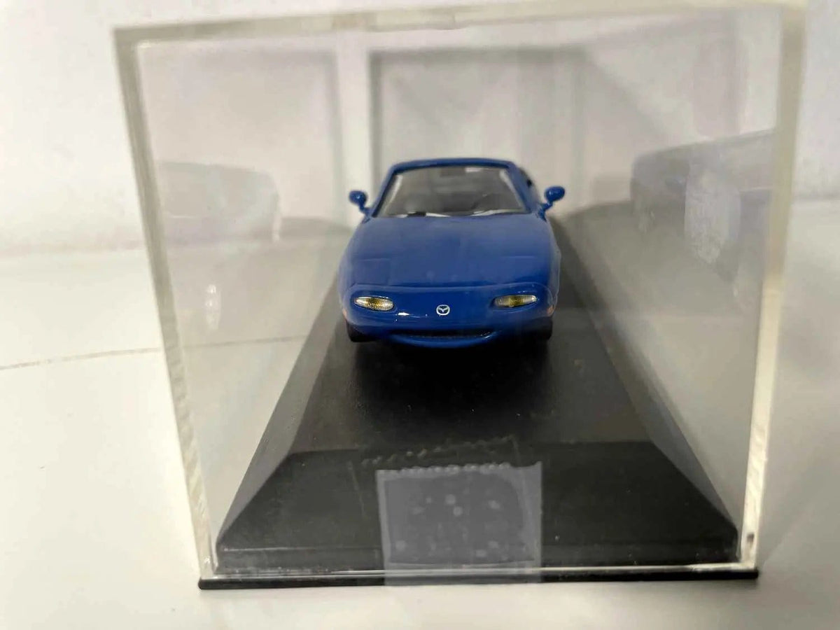 Voitures Miniatures Mazda RX 5 bleue - Bernard Miniatures