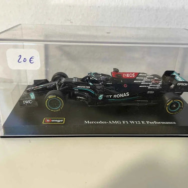 Voitures Miniatures Mercedes AMG F1 W12 E Performance numéro 44 (Formule 1) - Bernard Miniatures