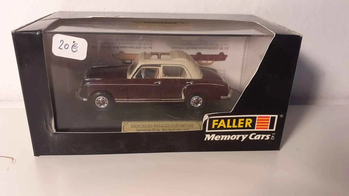 Voitures Miniatures Mercedes-Benz 220S (ponton) bordeaux - Bernard Miniatures
