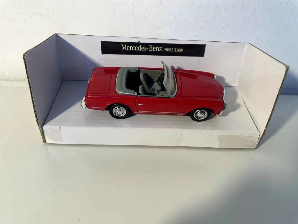 Voitures Miniatures Mercedes-Benz 280SL rouge de 1968 - Bernard Miniatures