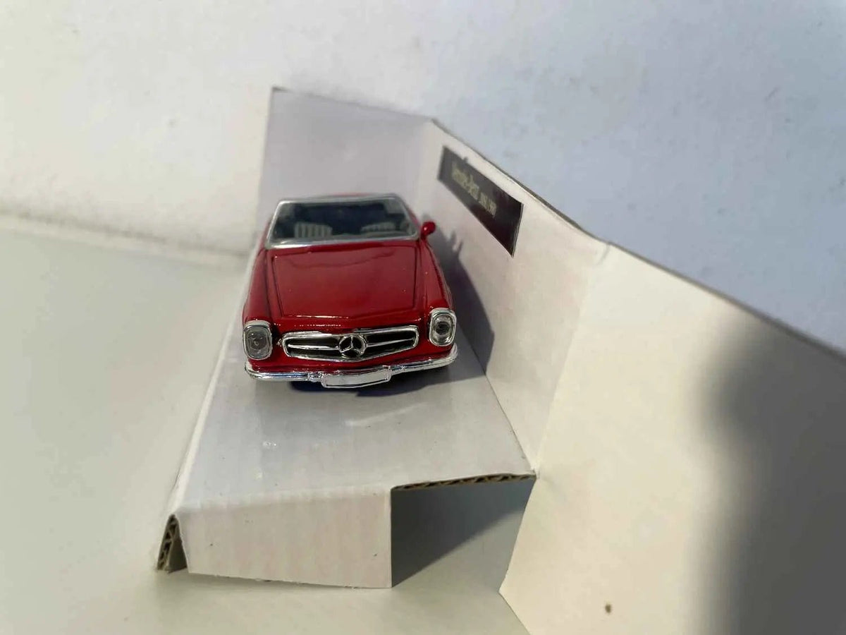 Voitures Miniatures Mercedes-Benz 280SL rouge de 1968 - Bernard Miniatures