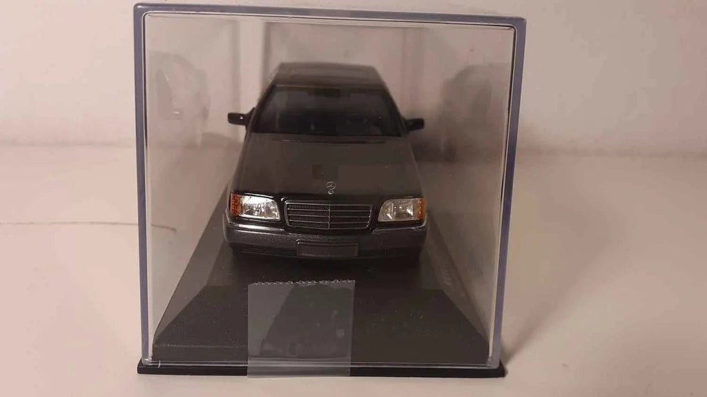 Voitures Miniatures Mercedes-Benz 600 SEL noire de 1991 (MINICHAMPS référence 400 035400) - Bernard Miniatures