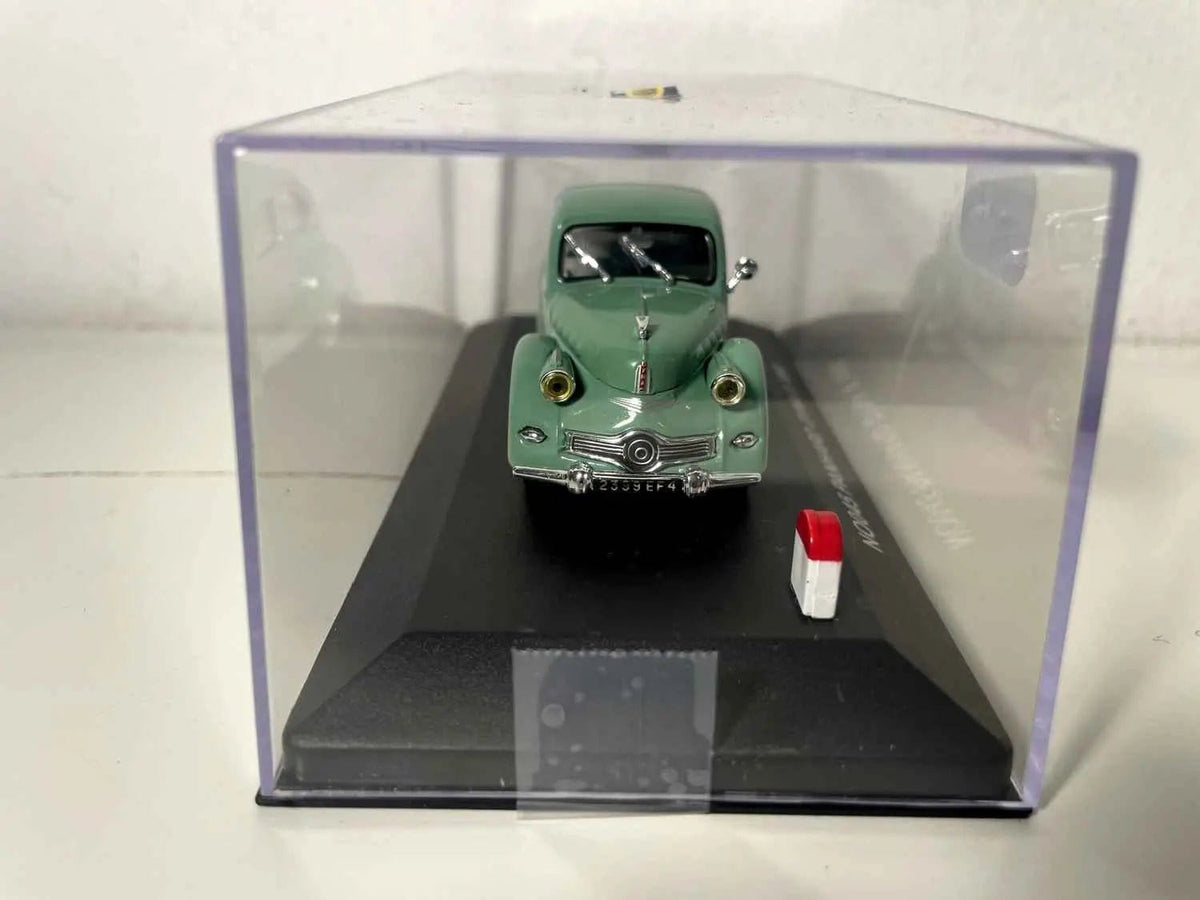 Voitures Miniatures Panhard Dyna X verte de 190 (référence N°045) - Bernard Miniatures