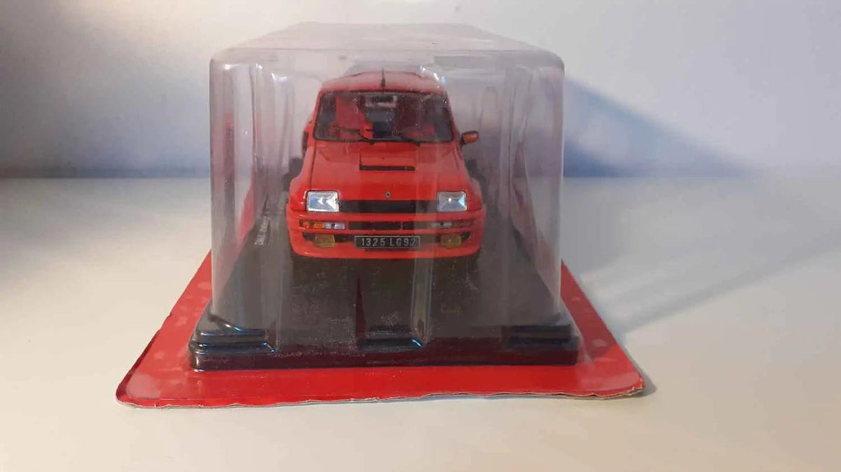 Voitures Miniatures Renault 5 Turbo rouge de 1982 (échelle 1/24ème) - Bernard Miniatures