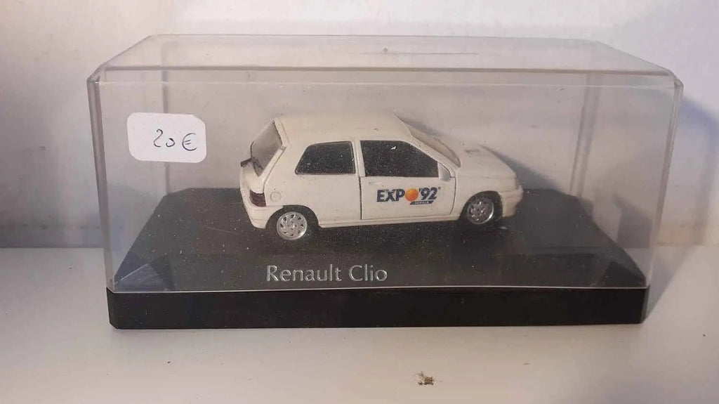 Voitures Miniatures Renault Clio couleur crème (exposition universelle de Séville 1992) - Bernard Miniatures