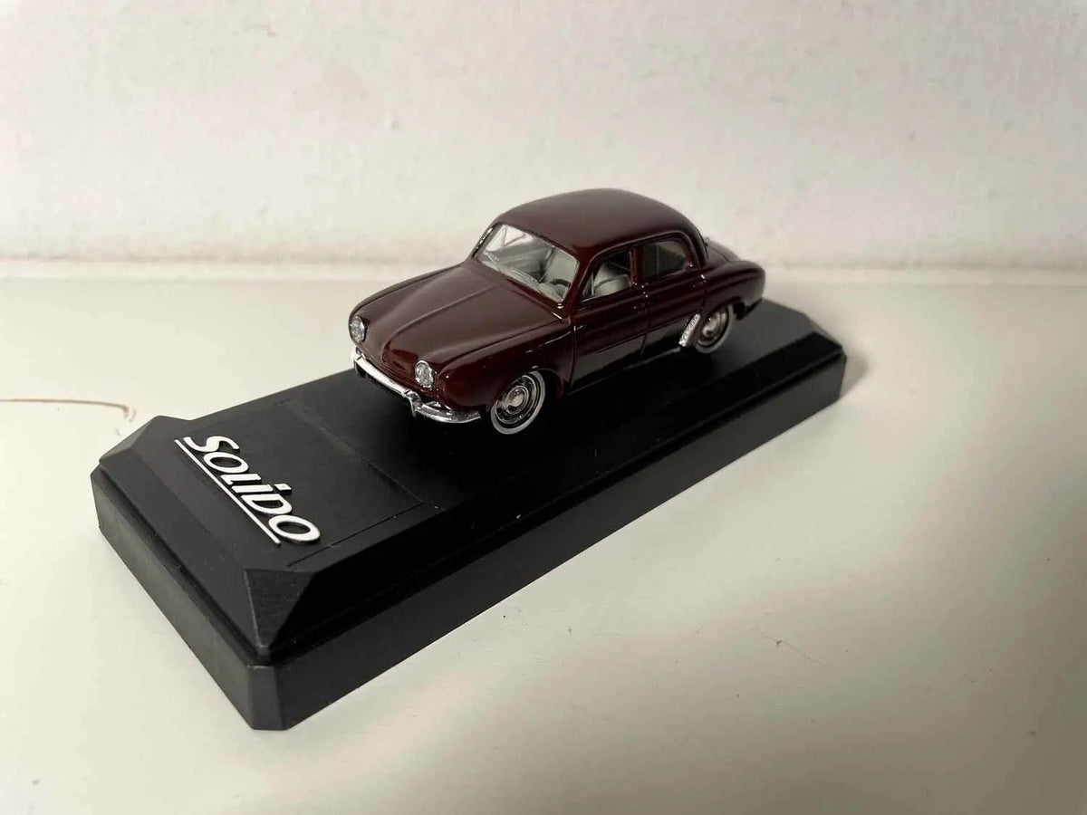 Voitures Miniatures Renault Dauphine bordeaux de 1961 (Solido référence 4541) - Bernard Miniatures