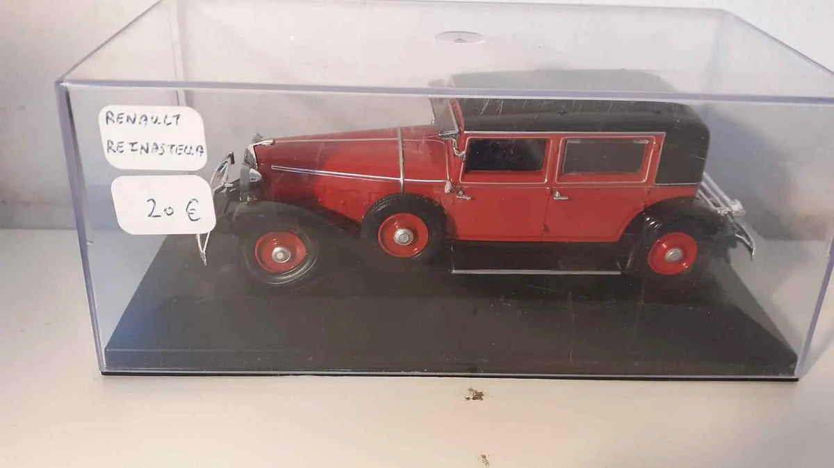Voitures Miniatures Renault Réinastella rouge foncée et capote noire - Bernard Miniatures