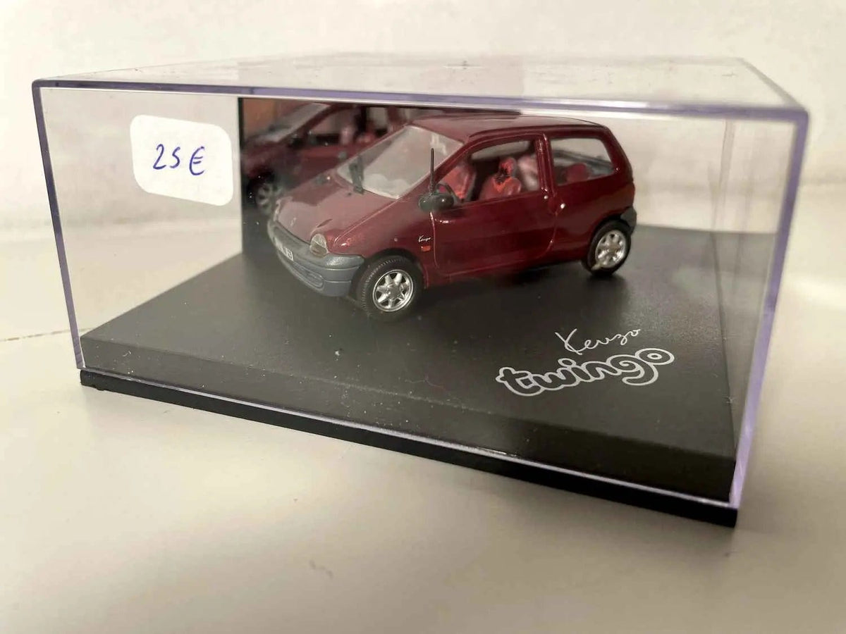 Voitures Miniatures Renault Twingo KENZO bordeaux (boite carrée en carton bleue) - Bernard Miniatures