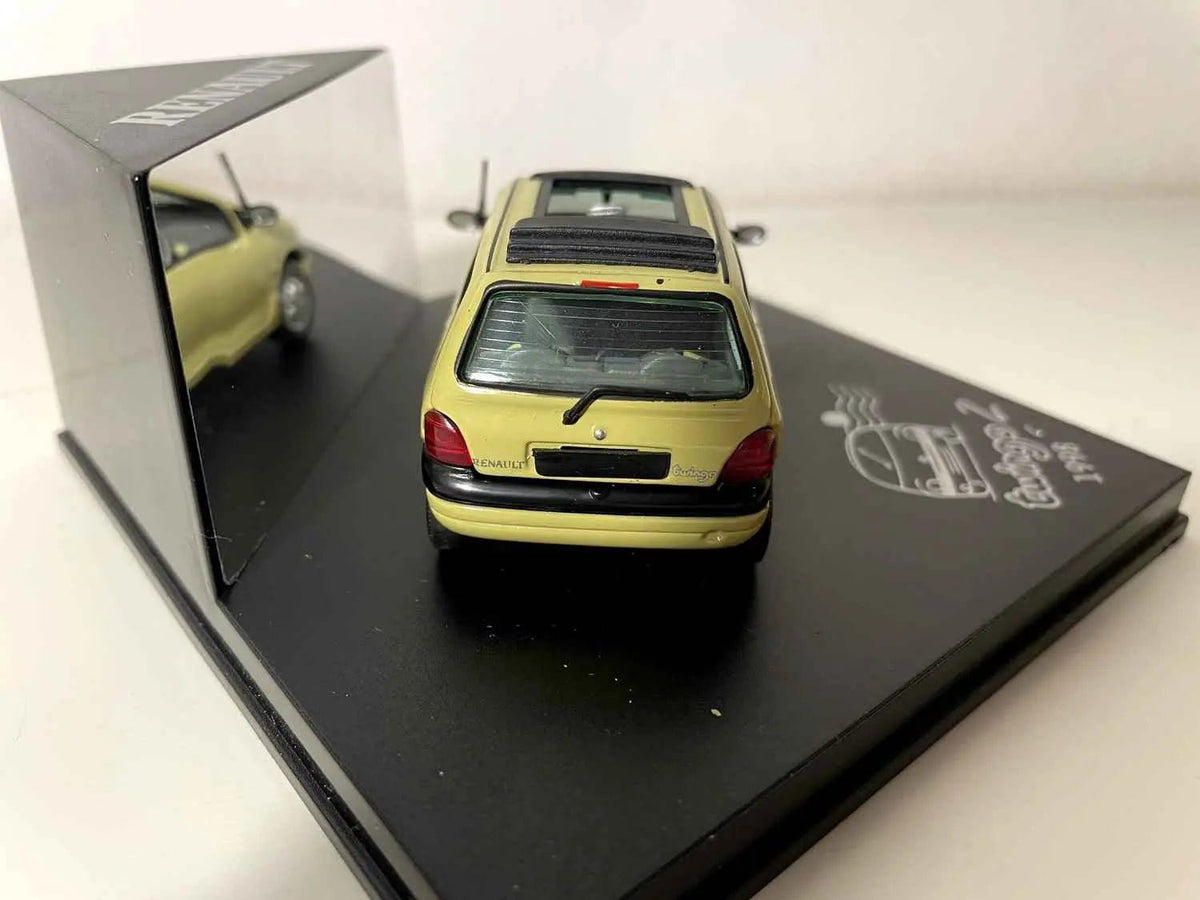 Voitures Miniatures Renault Twingo Z jaune/vert? de 1998 (boite carrée) - Bernard Miniatures