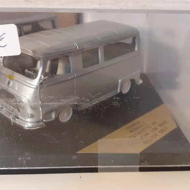 Voitures Miniatures Renault estafette grise vitrée de 1960(boite carrée) - Bernard Miniatures