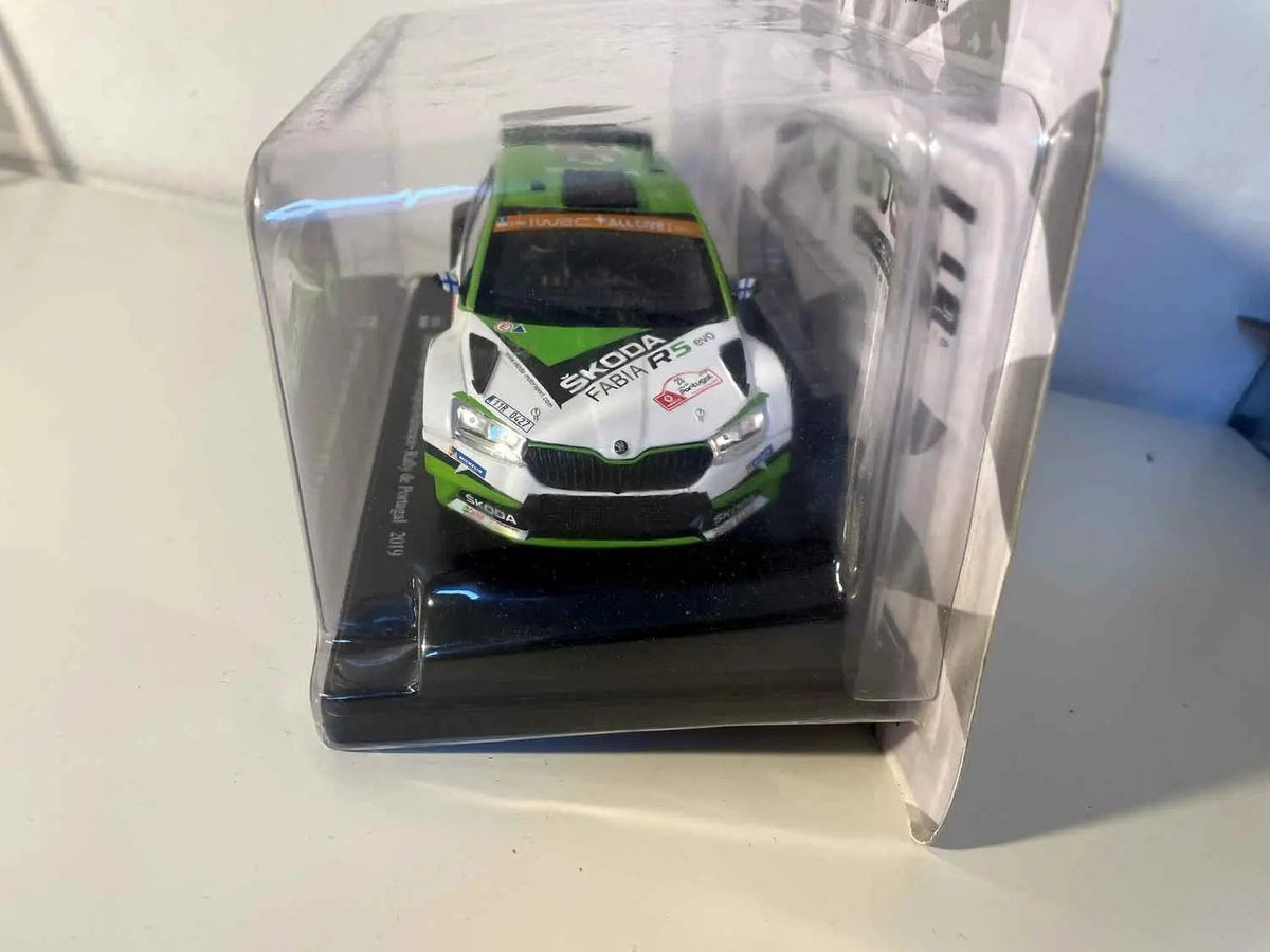 Voitures Miniatures Skoda Fabia R5 - rallye du Portugal 2019 (échelle 1/24ème) - Bernard Miniatures