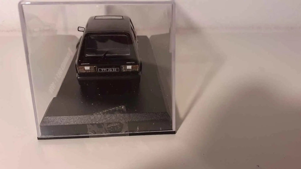 Voitures Miniatures Volkswagen GOLF 1 noire de 1974 (Auto Plus) - Bernard Miniatures