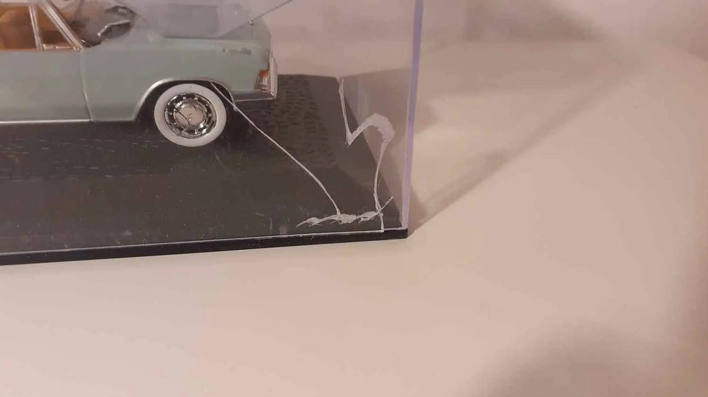 ZIL 117-V (collection voitures de chefs d'état) Bernard Miniatures