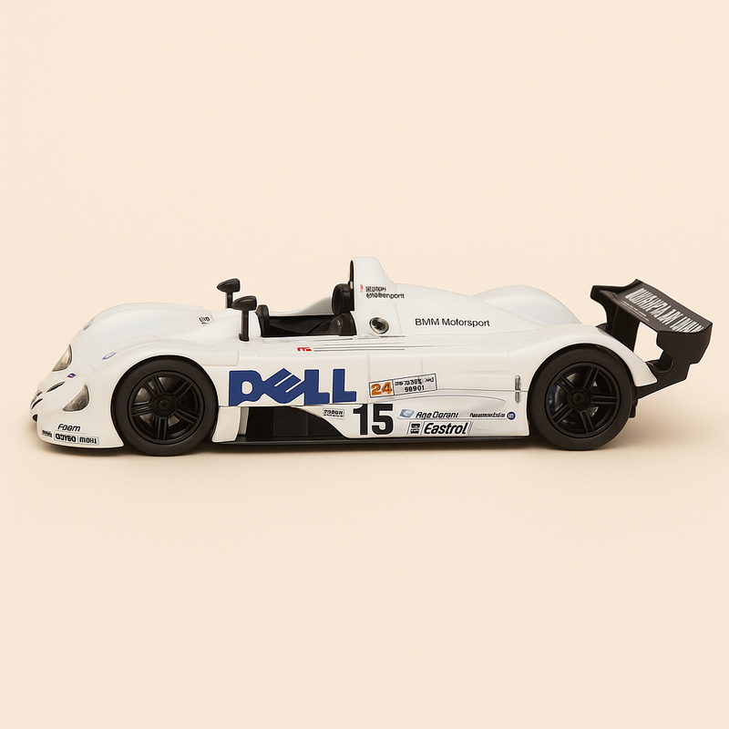 Wäissen BMW V12 LMR Nummer 15 (24 Stonnen Le Mans 1999) - Auto an enger Blisterpackung