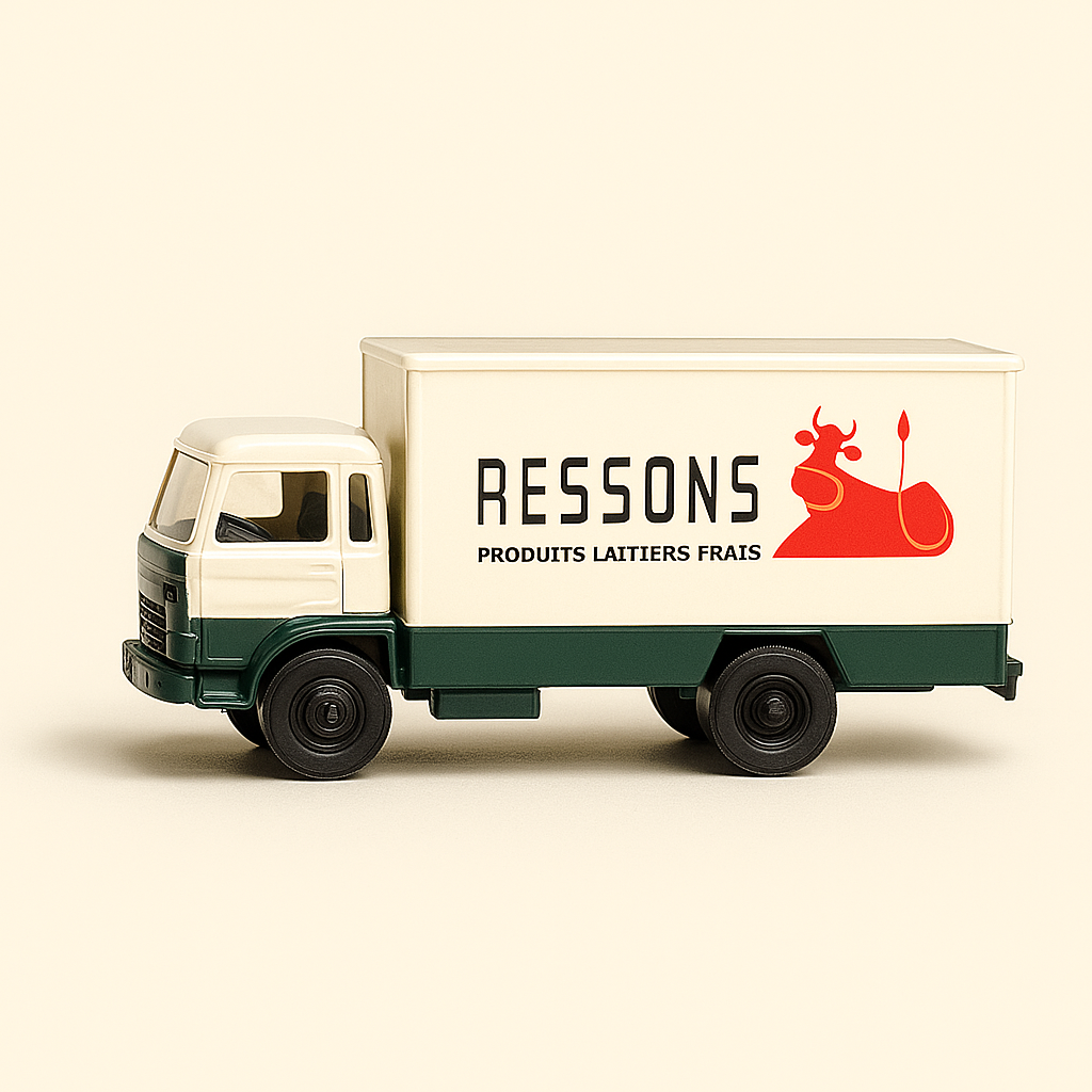 BERLIET 130 B11 Mëllechprodukter Camion RESSONS