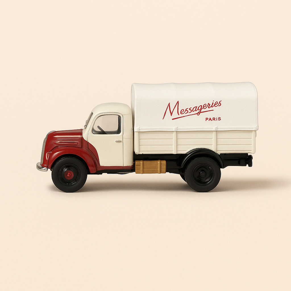 Camião CITROEN U23 de asa plana de 1948 com laterais cobertas de lona branca e letras "Messageries Malabert"