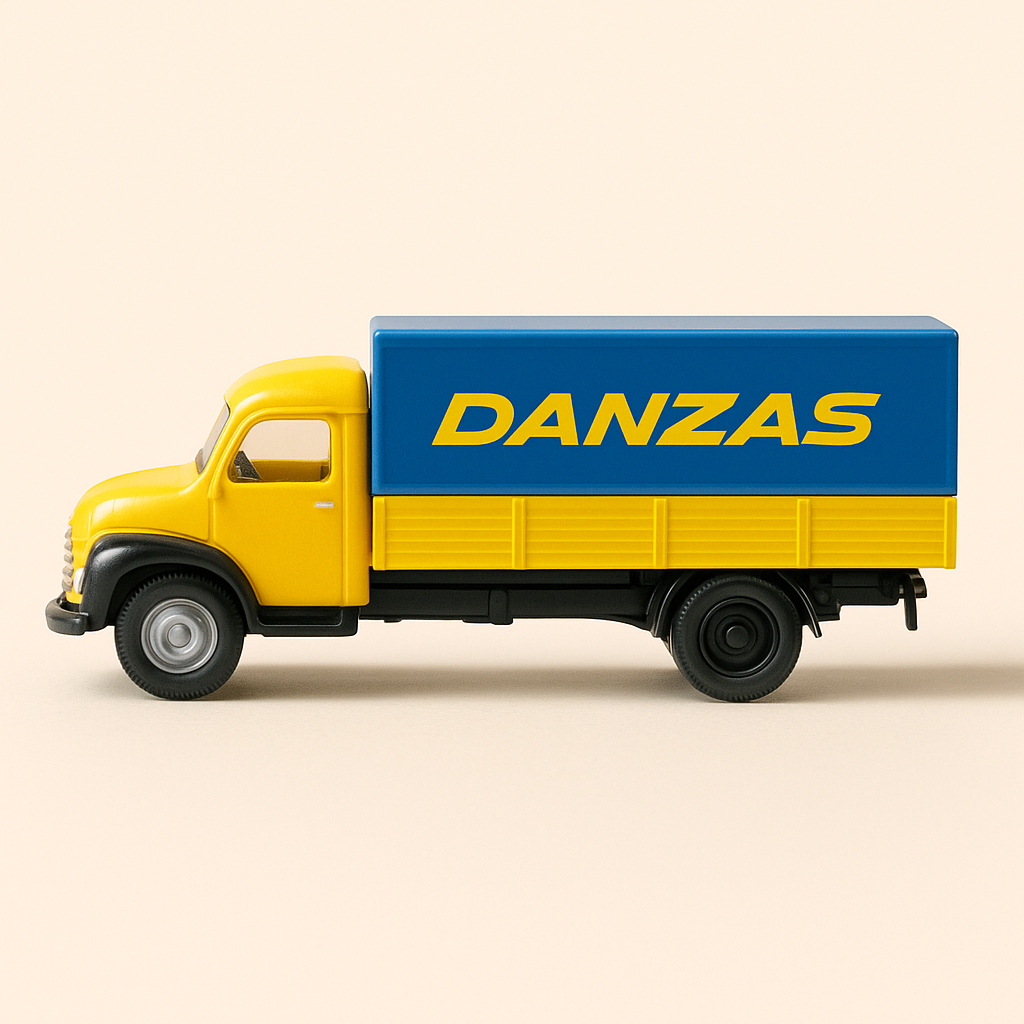 Photo professionnelle de la voiture miniature Camion Magirus Merkur De 1959 Plateau Bache A Ridelles Danzas - Image clean haute qualité