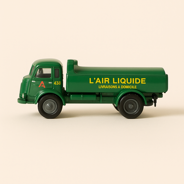 Photo professionnelle de la voiture miniature Camion Simca Cargo De 1959 Air Liquide - Image clean haute qualité