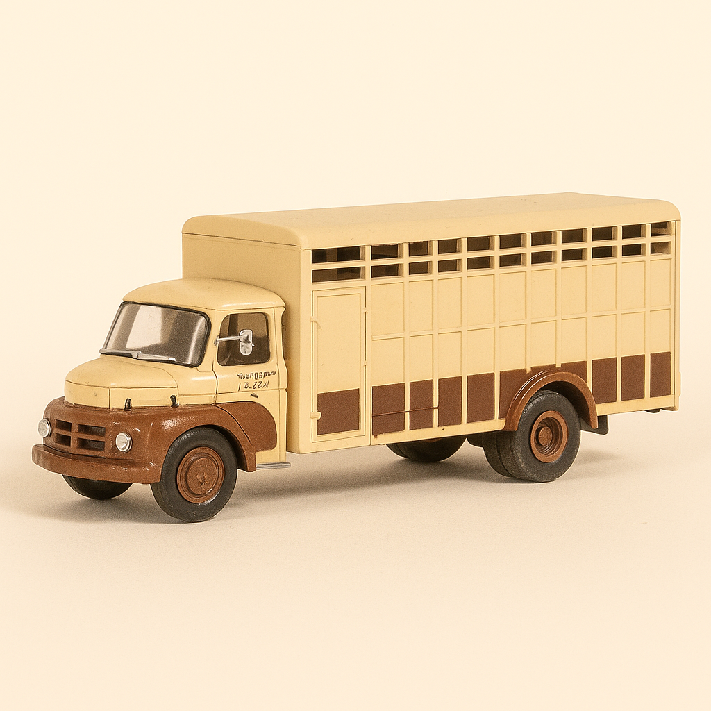 UNIC PUYMORENS ZU 66 TB 1691 long animals truck (2 colors of brown)