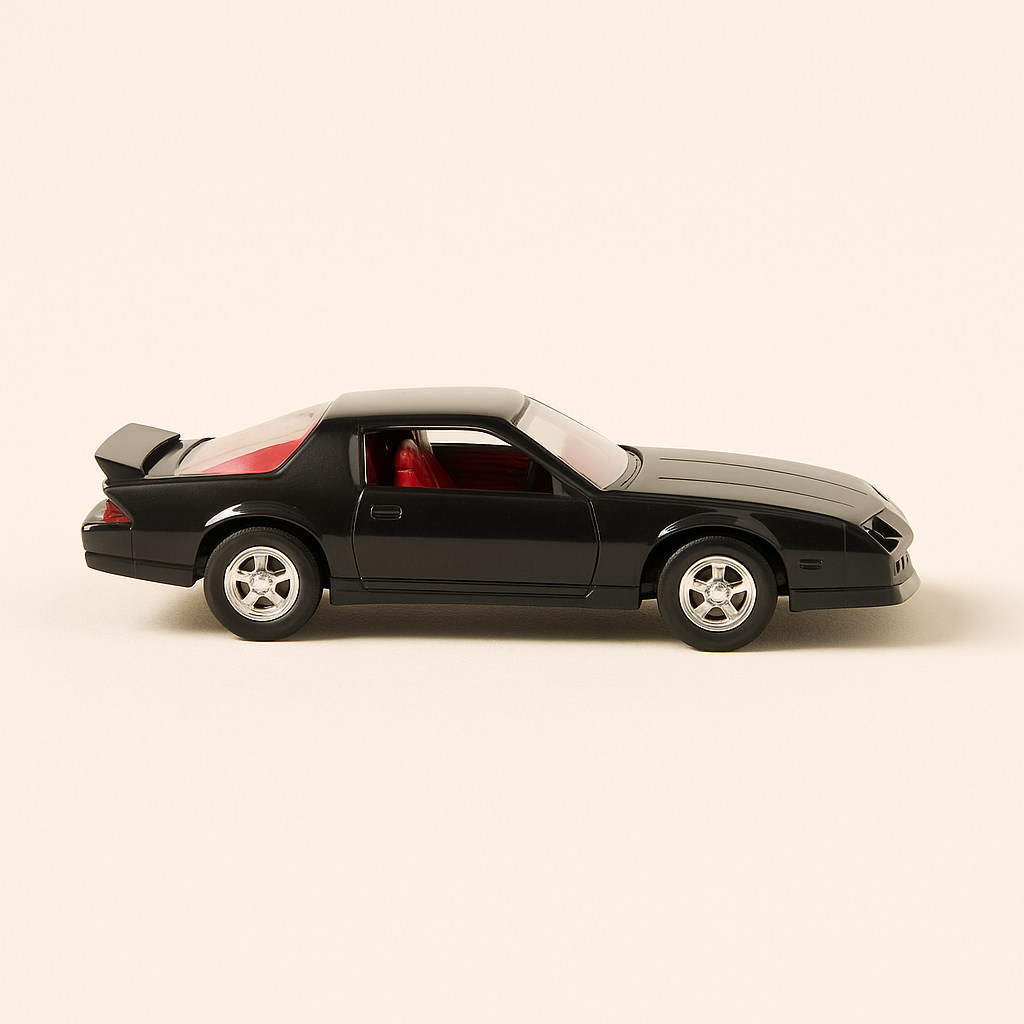 Czarny Chevrolet Camaro Solido o numerze referencyjnym 1815 (samochód amerykański)