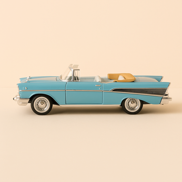 Photo professionnelle de la voiture miniature Chevy Bel Air Bleue Claire Voiture Americaine - Image clean haute qualité