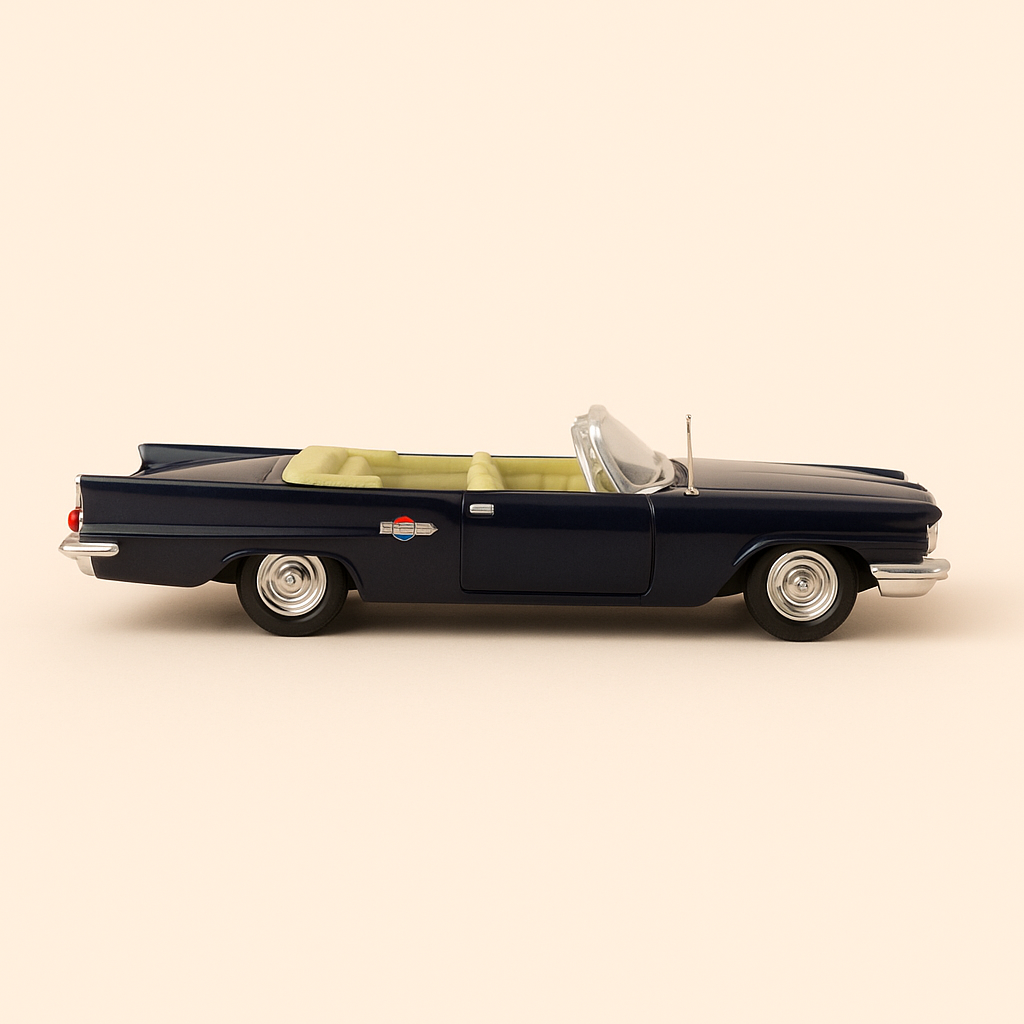 Chrysler 300E blu scuro del 1959 (auto americana)