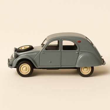 Photo professionnelle de la voiture miniature Citroen 2 Cv 4X4 Sahara De 1961 - Image clean haute qualité