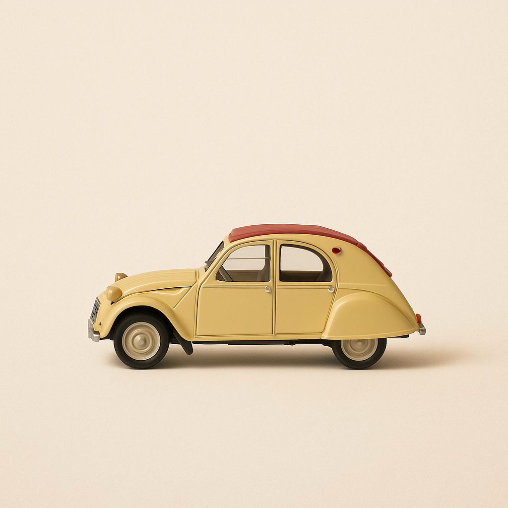 Citroën 2 CV senfgiel a bordeauxrout Motorhaube