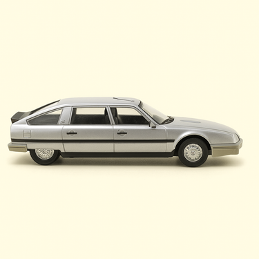 Photo professionnelle de la voiture miniature Citroen Cx 2500 Prestige Phase 2 Echelle 1 24Eme - Image clean haute qualité